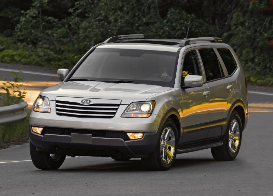  Kia Borrego 2009 года  (фото 225 из 345)